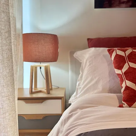 Stay-apartments In Andrea Da アパート バーリ