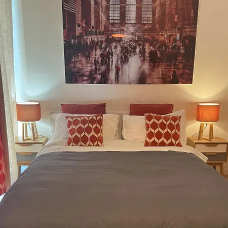 Stay-apartments In Andrea Da バーリ