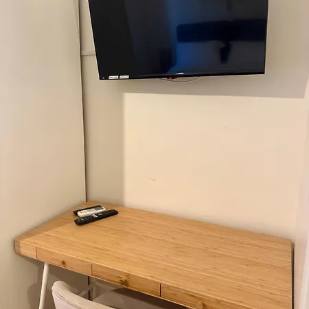 Stay-apartments In Andrea Da *