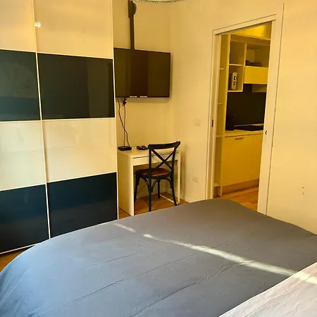 Stay-apartments In Andrea Da *