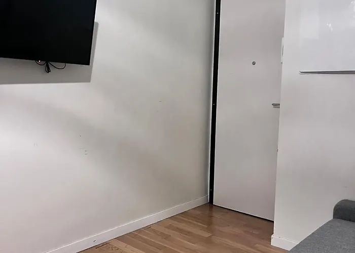 Stay-apartments In Andrea Da *