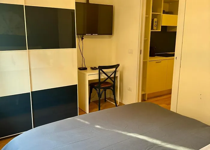 Stay-apartments In Andrea Da *