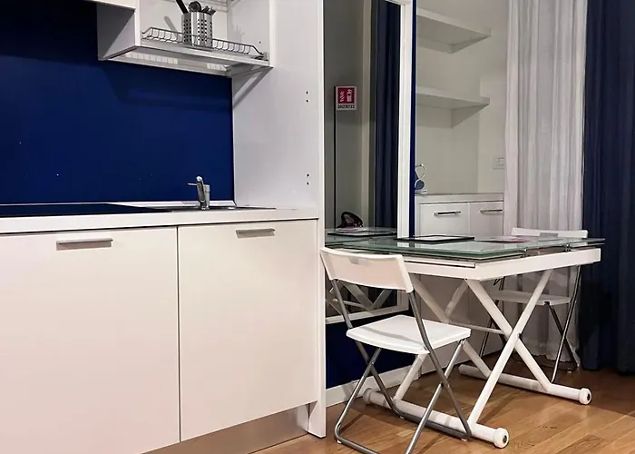 Stay-apartments In Andrea Da Бари